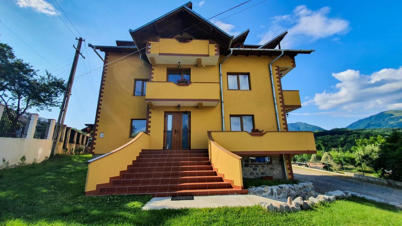 Pensiunea Annalisa Corbeni Exterior photo